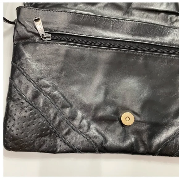 Vintage 70s Leather & Snakeskin Envelope Handbag Black Perforated Velvet Lined - Picture 8 of 14